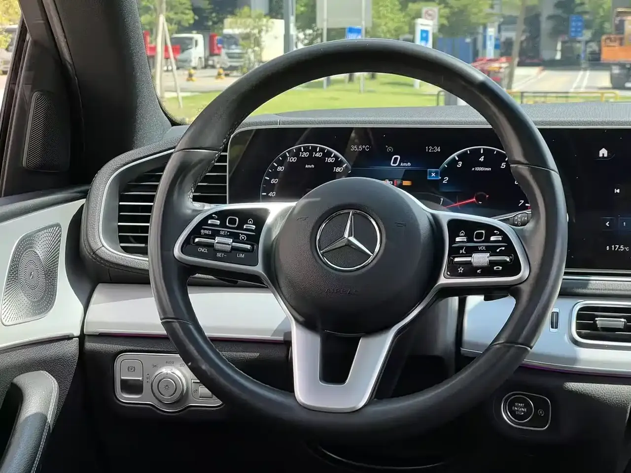 Mercedes-Benz GLE Coupe 2020 GLE 350 4MATIC Coupe SUV Luxury фото 19