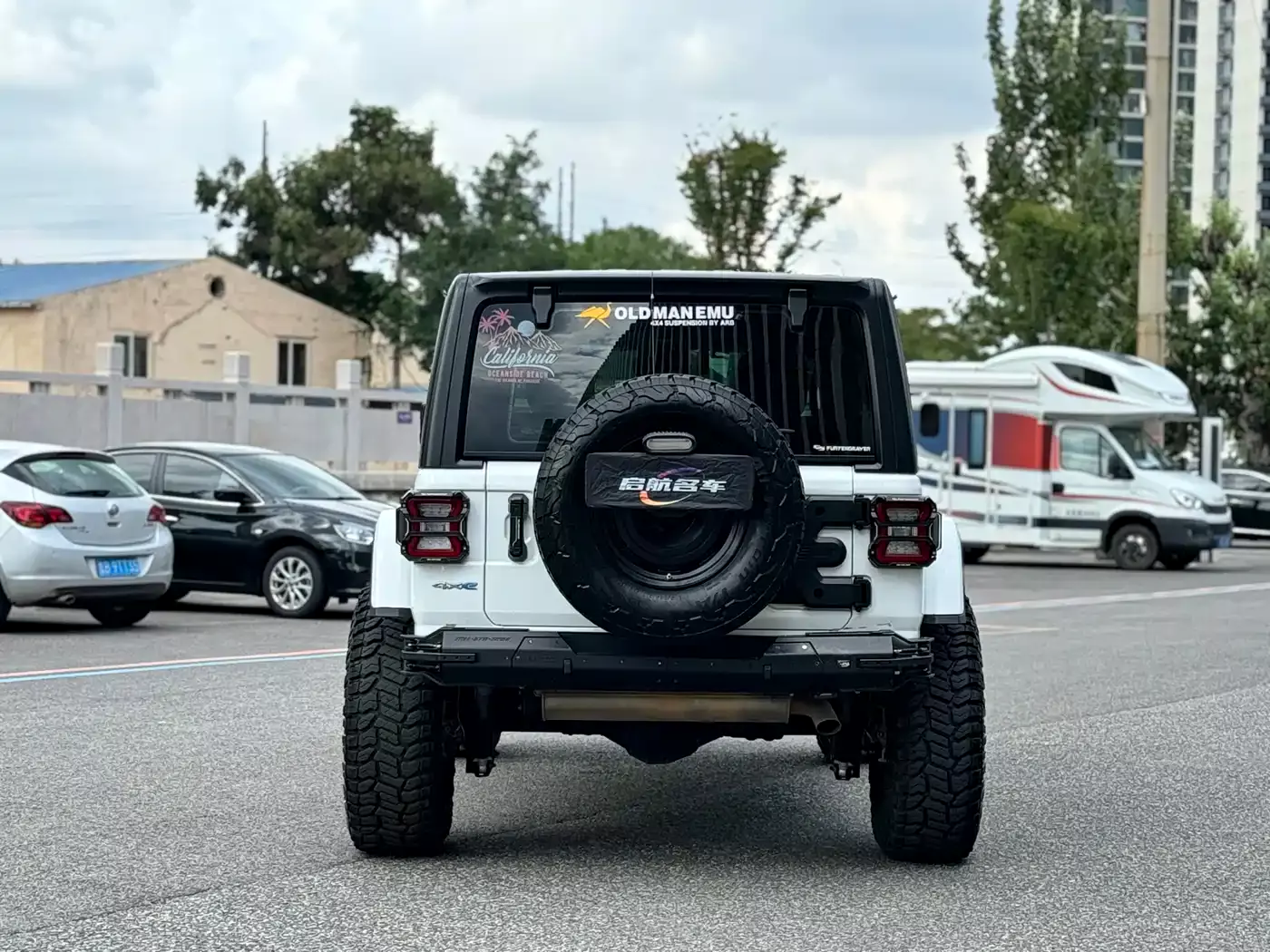 Jeep Wrangler 4xe 2021 4-Door 2.0T 4xe Sahara фото 10