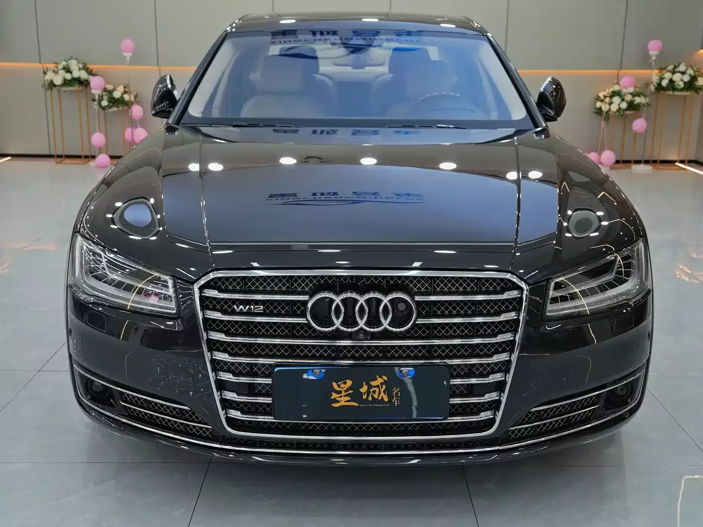 Audi A8 2014 A8L 6.3 FSI W12 quattro Flagship фото 3