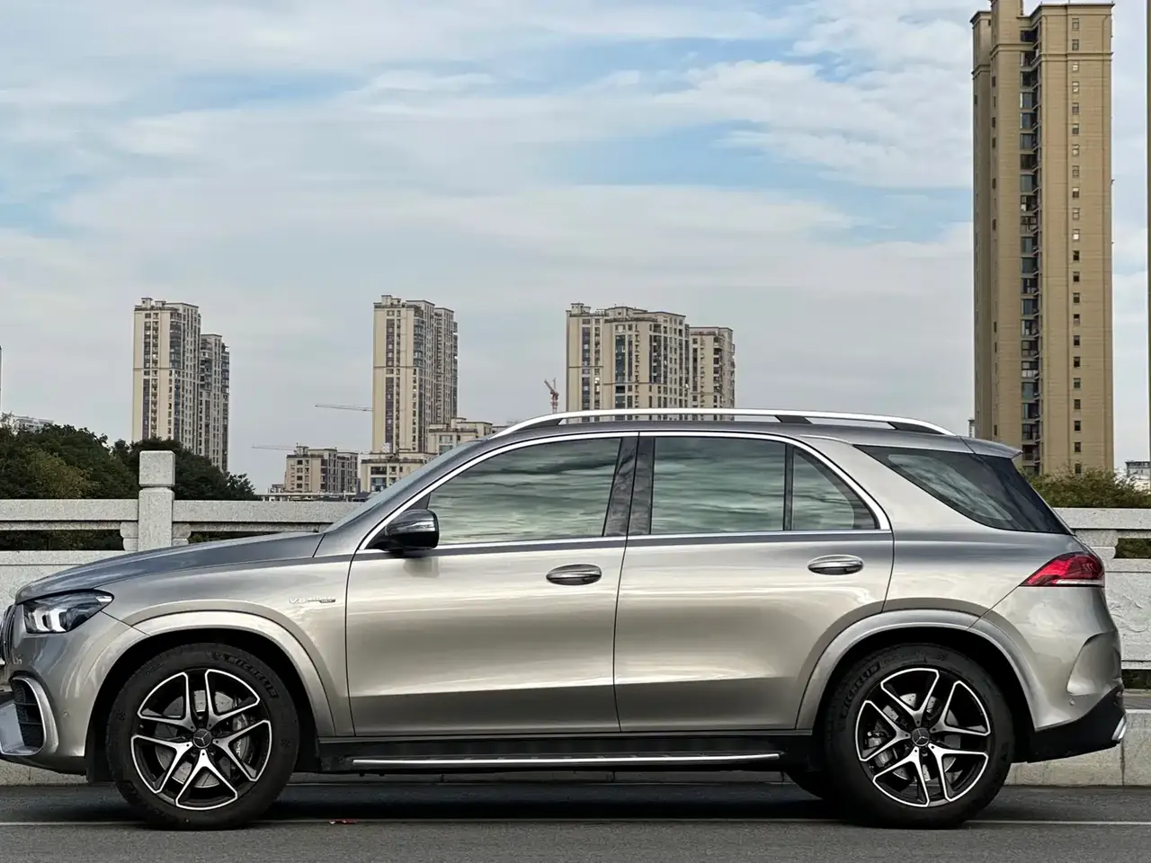 Mercedes-Benz GLE AMG 2020 AMG GLE 63 4MATIC+ фото 3