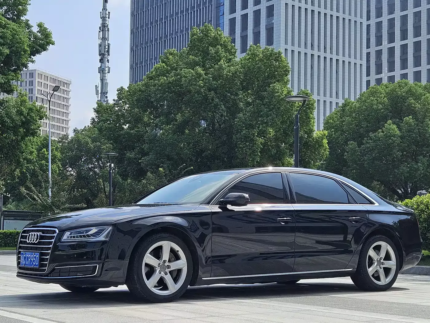 Audi A8 2012 A8L 45 TFSI quattro Comfort