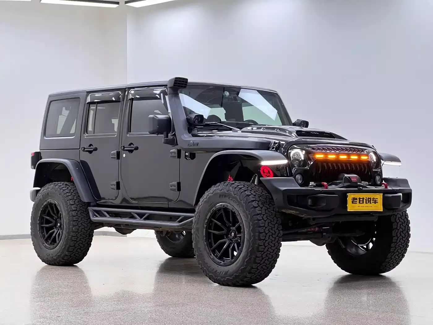 Jeep Wrangler 2017 3.6L Rubicon 4-Door Comfort Edition фото 3