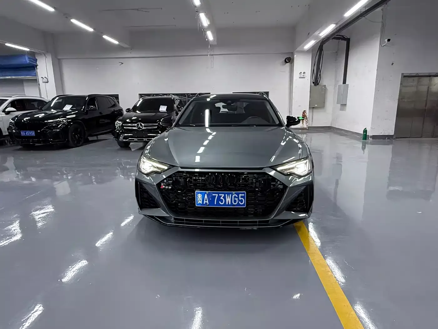 Audi A6 (Import) 2021 allroad quattro Explorer 55 TFSI Scenic Edition фото 3