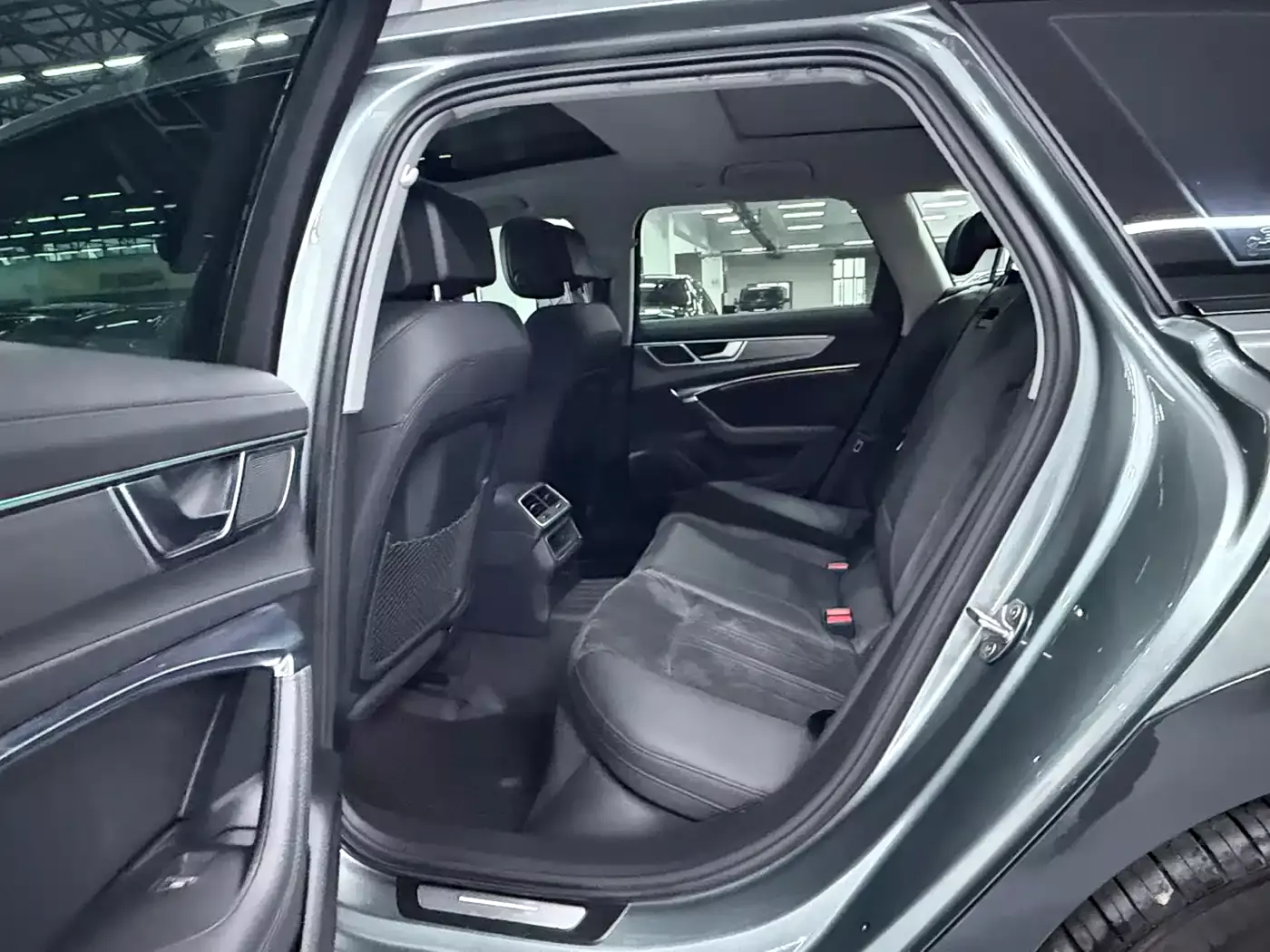 Audi A6 (Import) 2021 allroad quattro Explorer 55 TFSI Scenic Edition фото 8