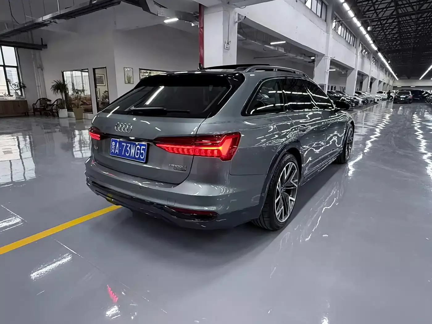 Audi A6 (Import) 2021 allroad quattro Explorer 55 TFSI Scenic Edition фото 16