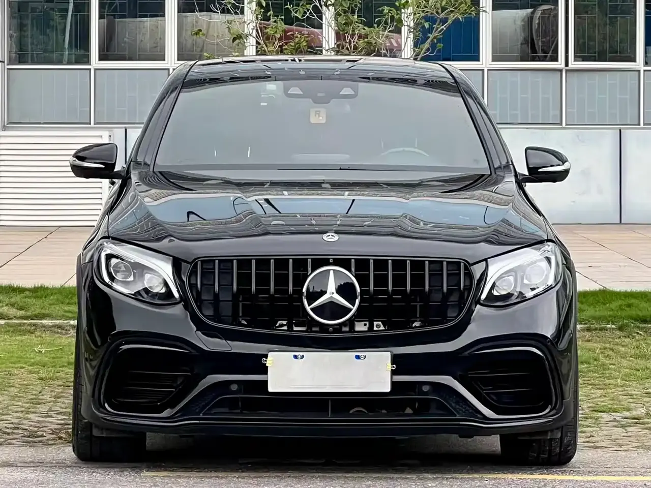 Mercedes-Benz GLC Coupe AMG 2018 AMG GLC 63 4MATIC+ Coupe SUV фото 2