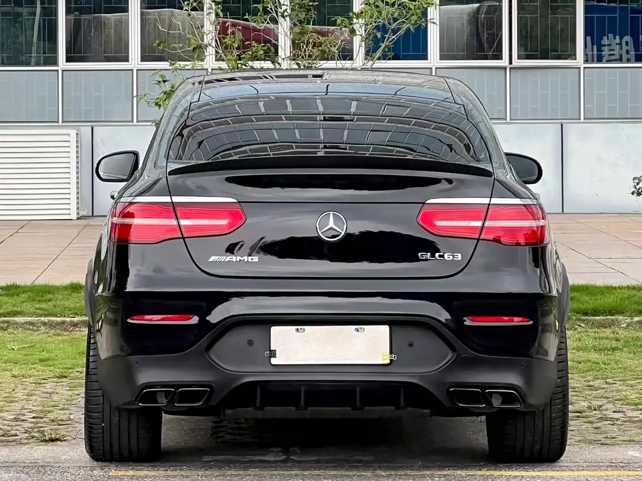 Mercedes-Benz GLC Coupe AMG 2018 AMG GLC 63 4MATIC+ Coupe SUV фото 5
