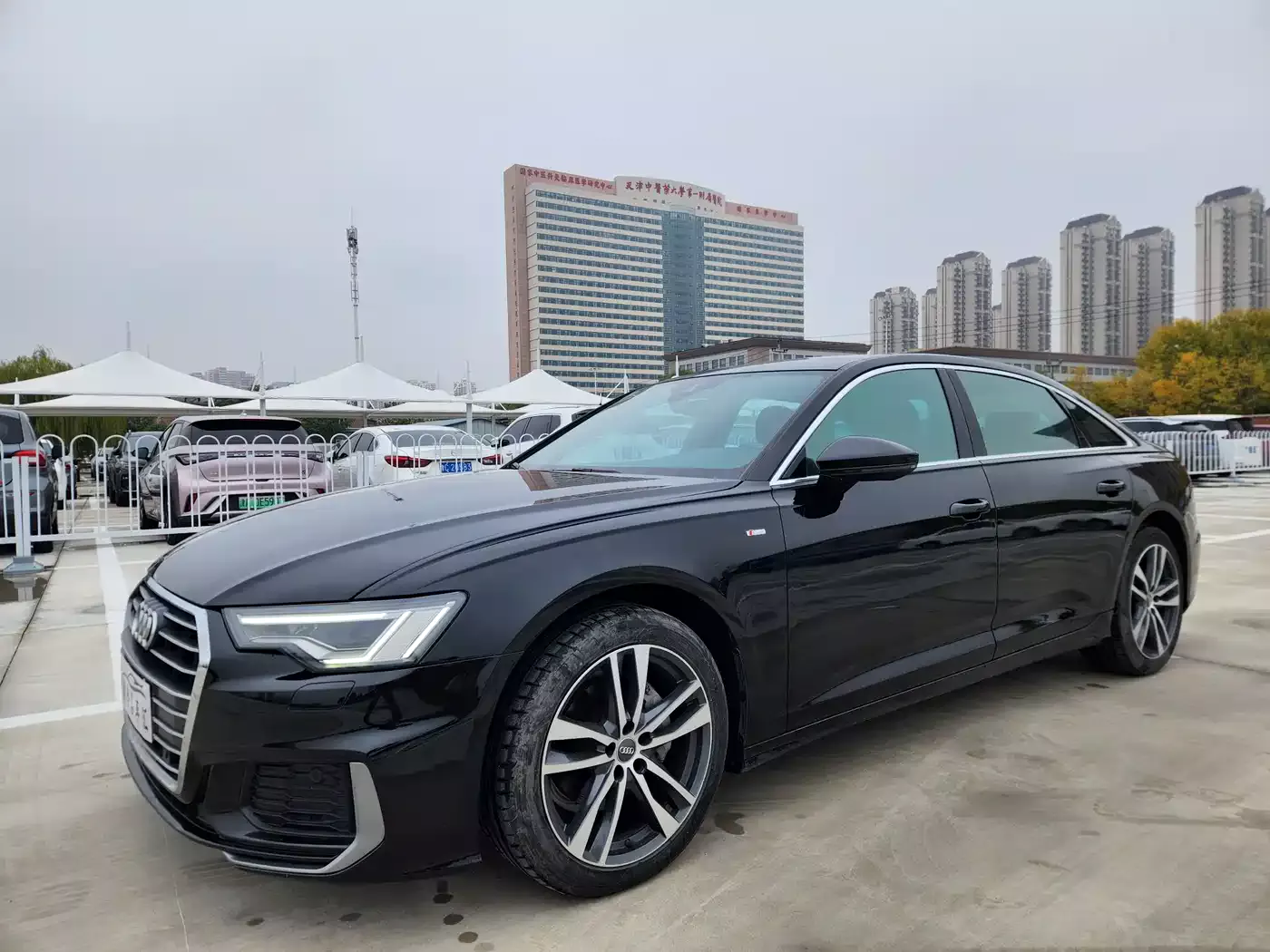 Audi A6L 2019 40 TFSI Luxury Dynamic фото 2