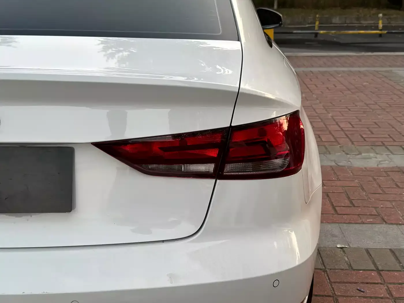 Audi A3 2015 Limousine 35 TFSI Manual Progressive фото 8