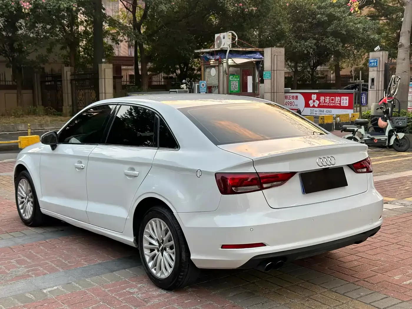 Audi A3 2015 Limousine 35 TFSI Manual Progressive фото 10