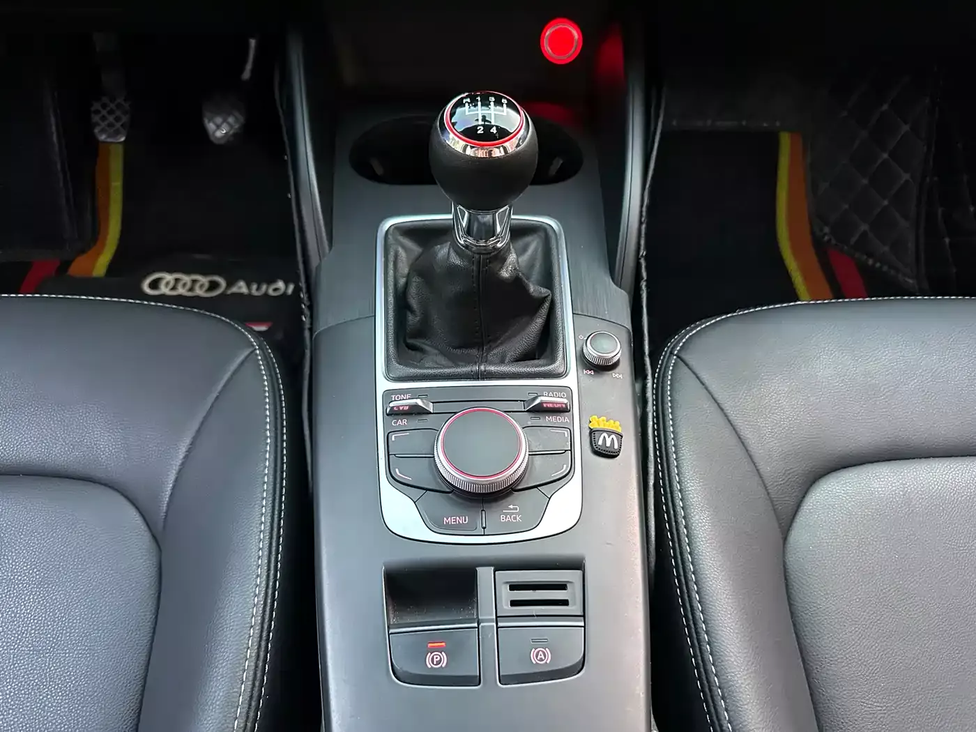Audi A3 2015 Limousine 35 TFSI Manual Progressive фото 19