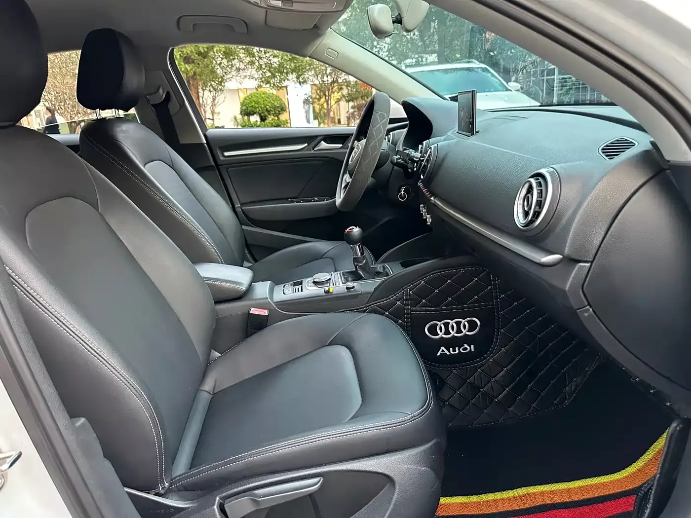 Audi A3 2015 Limousine 35 TFSI Manual Progressive фото 21