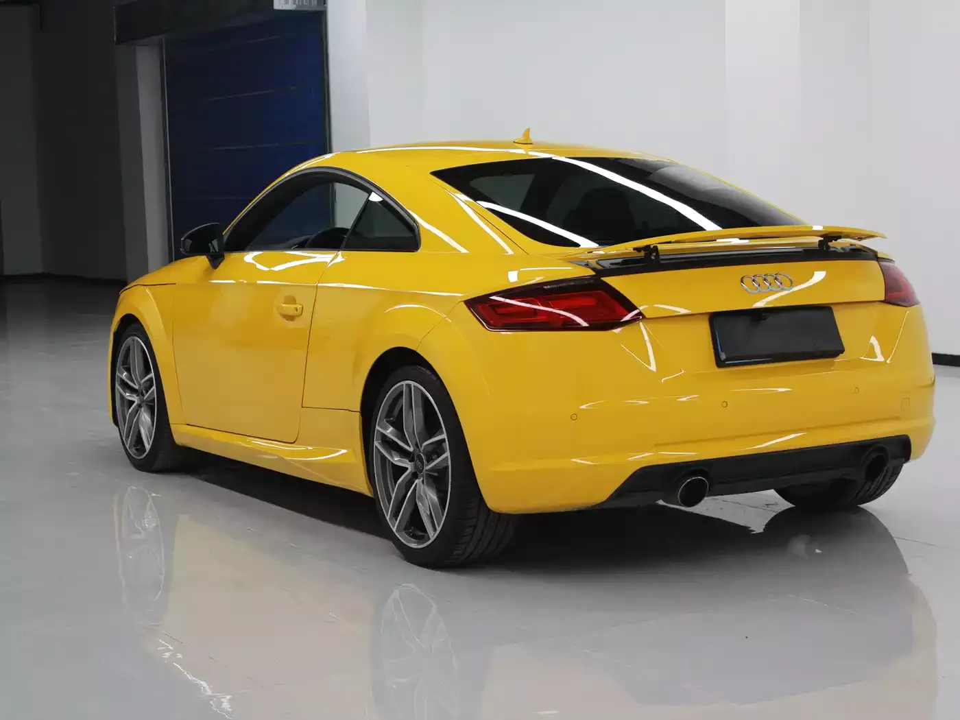 Audi TT 2015 TT Coupe 45 TFSI quattro фото 3