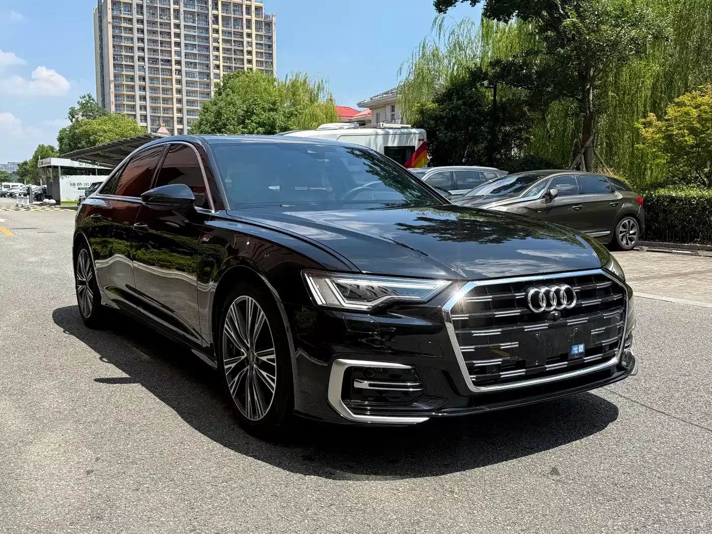 Audi A6L 2023 45 TFSI Premium Selection Dynamic фото 3