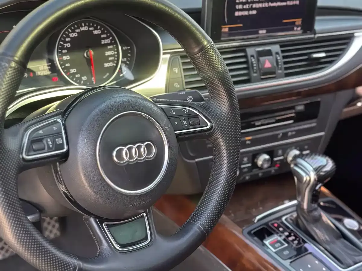 Audi A7 2012 3.0TFSI quattro Comfort фото 14