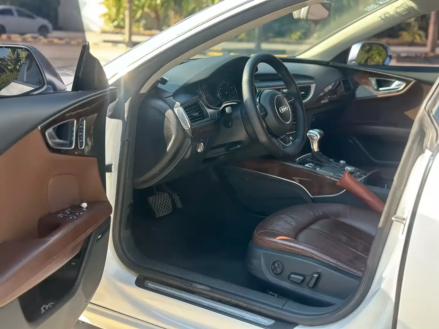 Audi A7 2012 3.0TFSI quattro Comfort фото 15