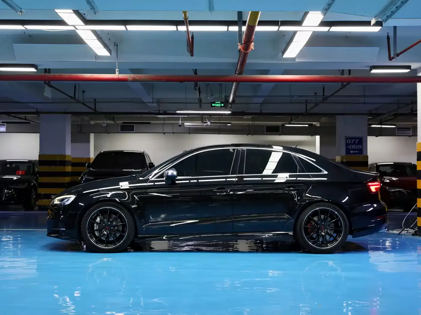 Audi S3 2019 Audi S3 2.0T Limousine фото 2