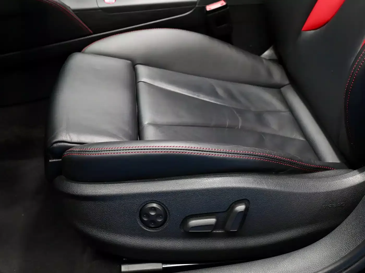 Audi S3 2019 Audi S3 2.0T Limousine фото 17