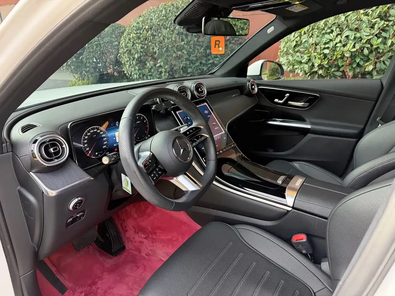 Mercedes-Benz GLC 2023 Facelift GLC 260 L 4MATIC Sport 5-Seater фото 16
