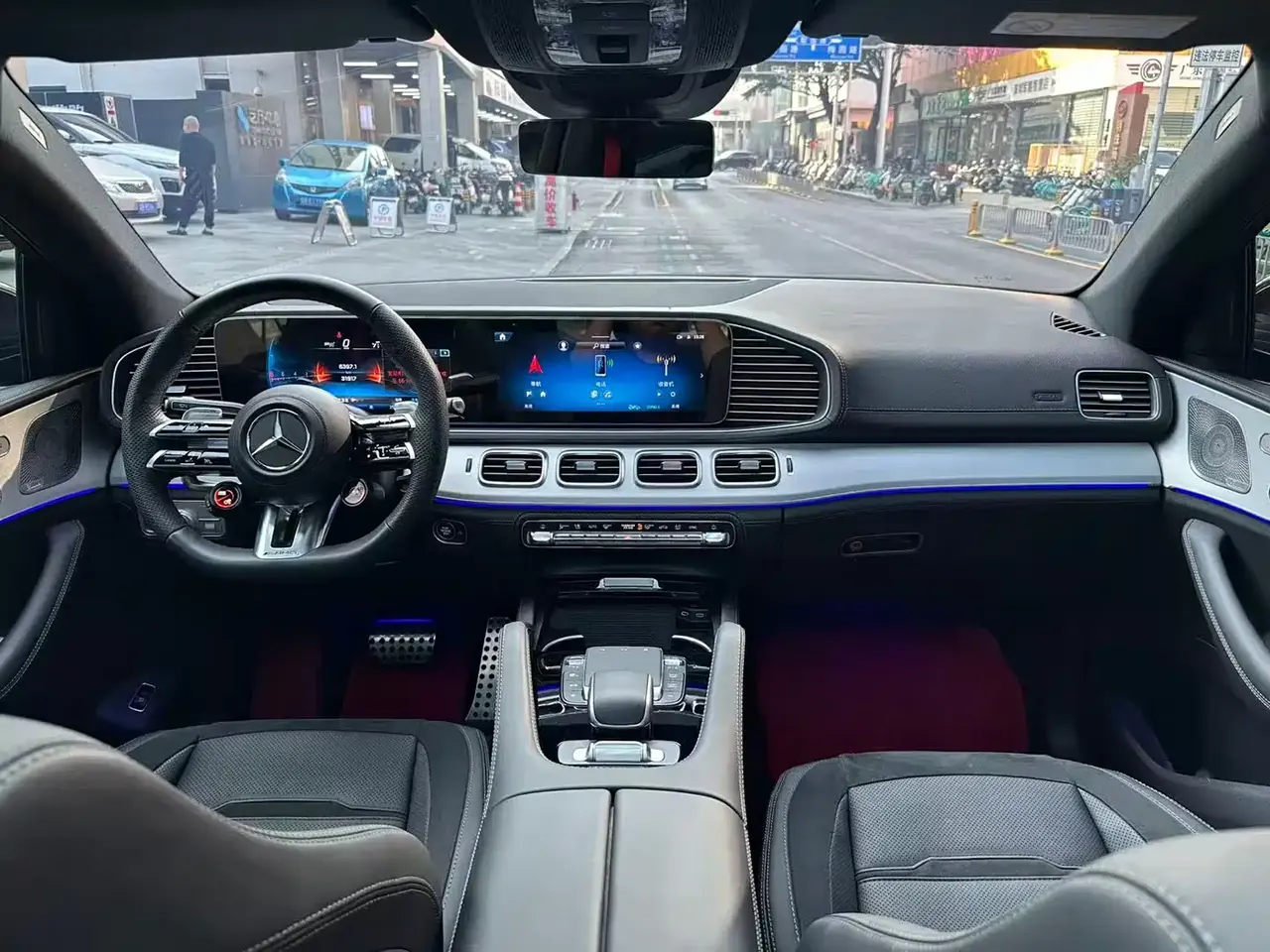 Mercedes-Benz GLE Coupe AMG 2024 AMG GLE 53 4MATIC+ Coupe SUV фото 4