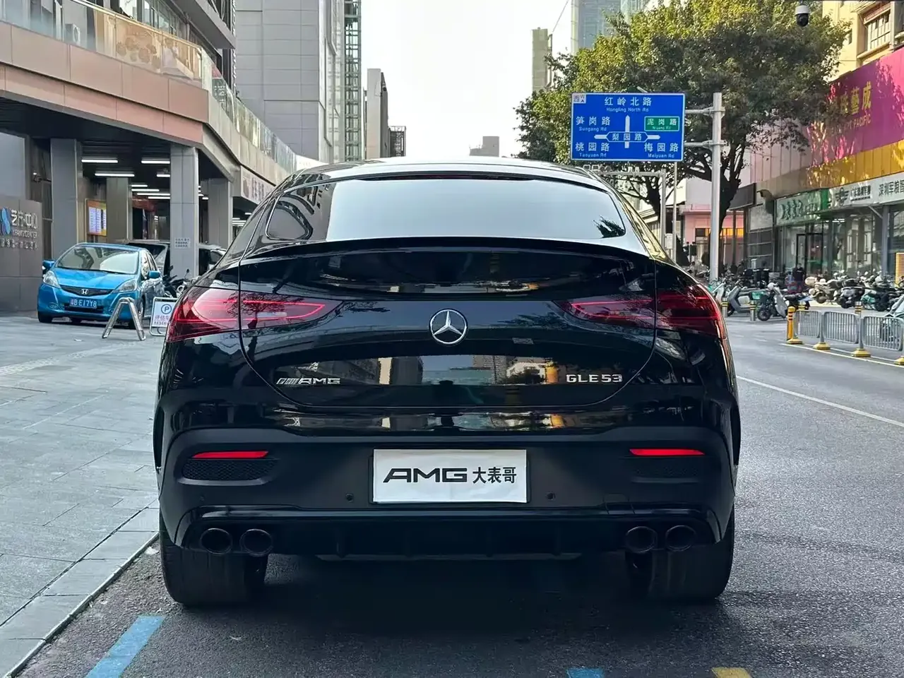Mercedes-Benz GLE Coupe AMG 2024 AMG GLE 53 4MATIC+ Coupe SUV фото 14