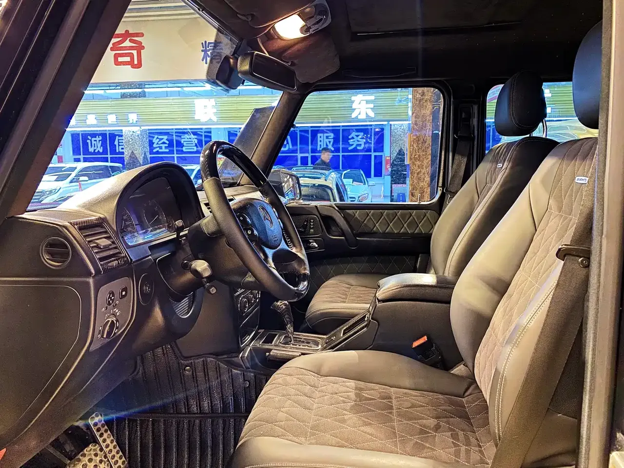 Mercedes-Benz G-Class 2010 G 500 фото 19