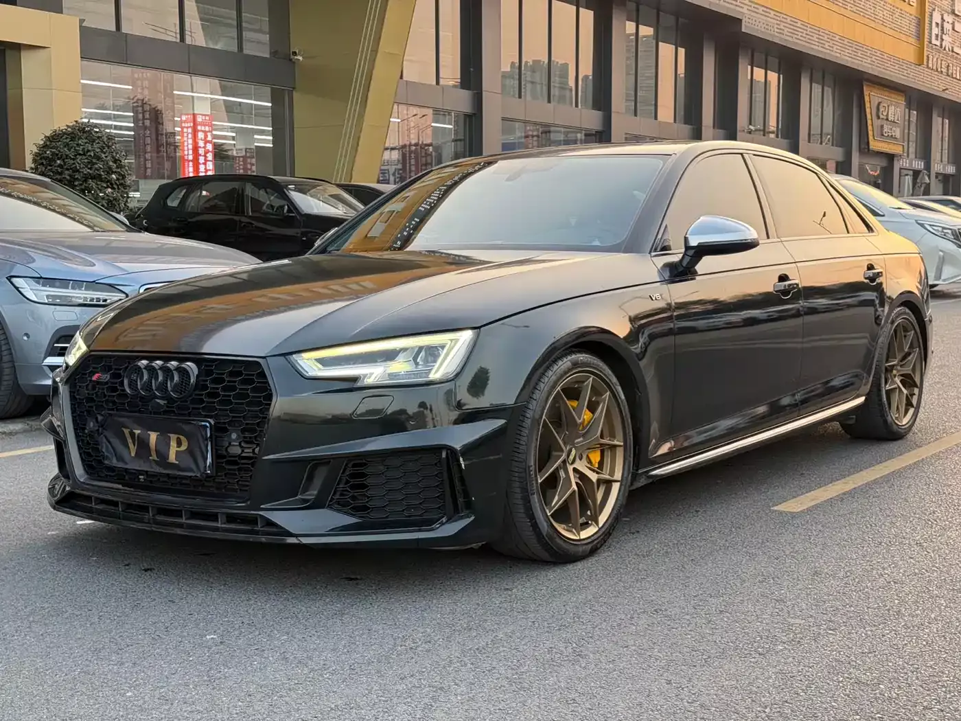 Audi A4L 2019 45 TFSI quattro Personality Sport (China VI)