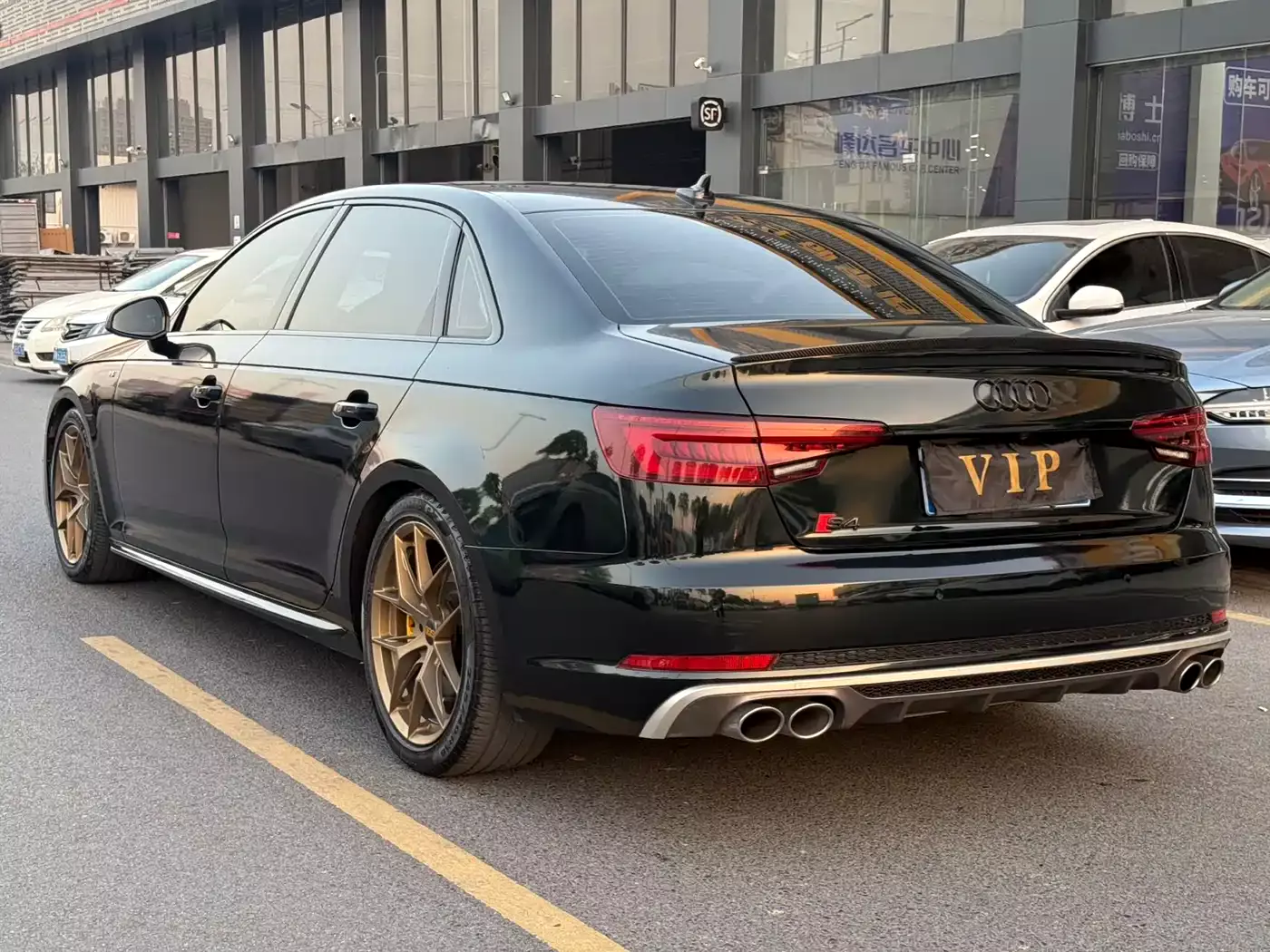 Audi A4L 2019 45 TFSI quattro Personality Sport (China VI) фото 6