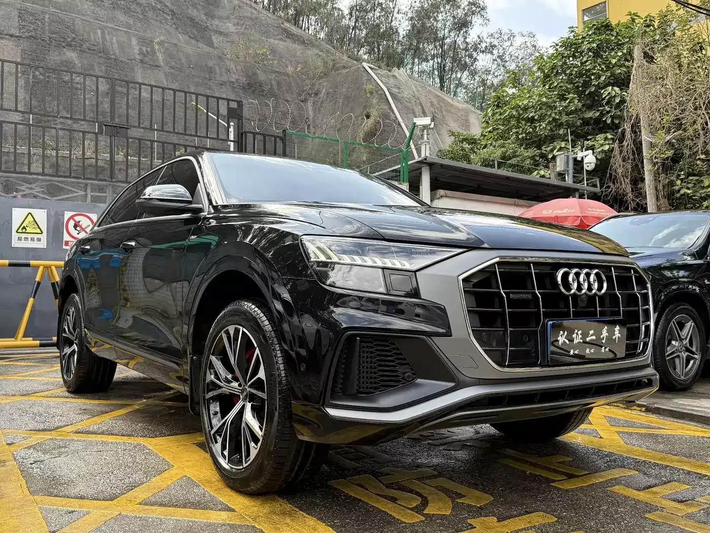 Audi Q8 2021 Model 55 TFSI Premium Dynamic фото 4