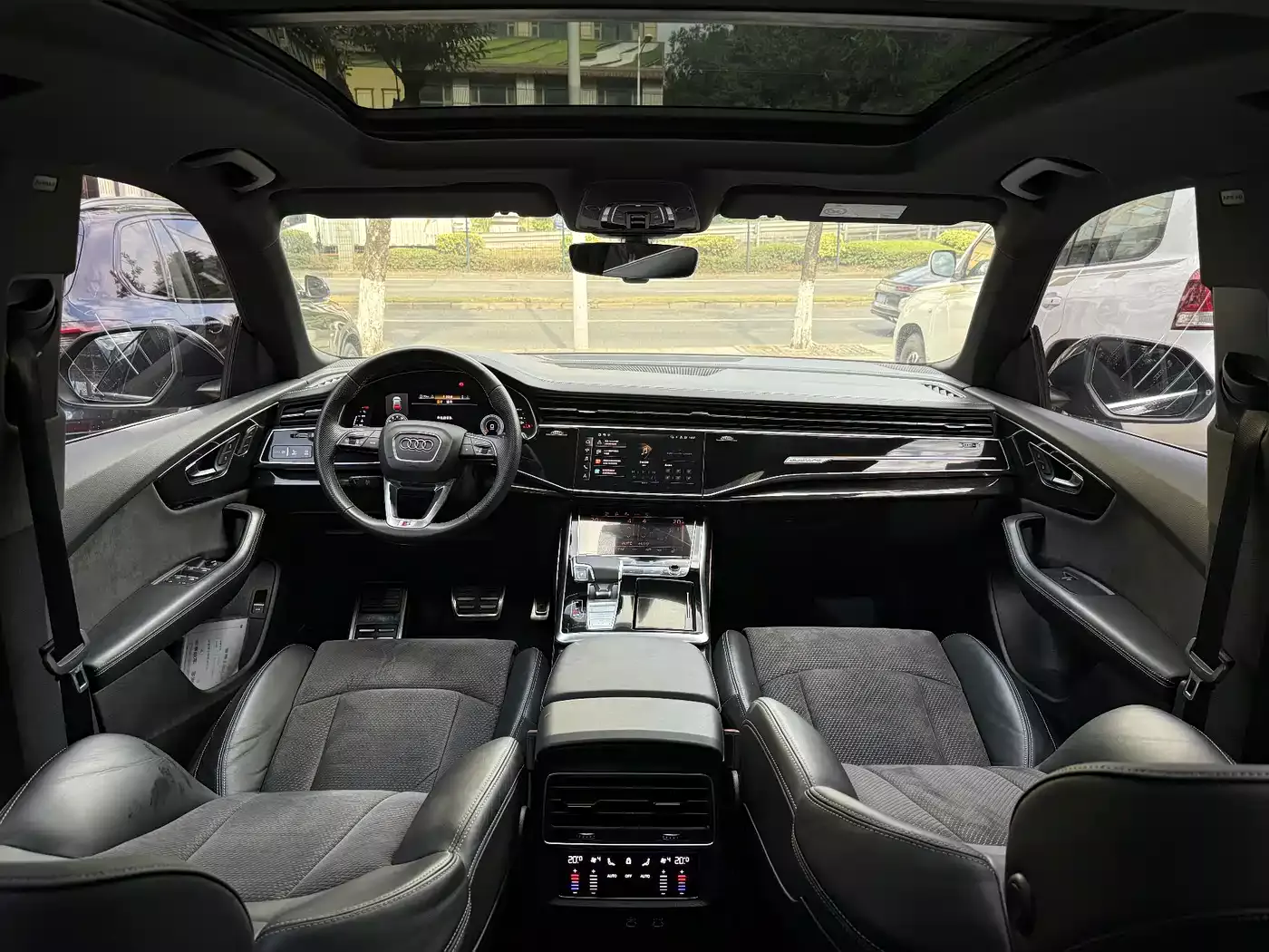 Audi Q8 2021 Model 55 TFSI Premium Dynamic фото 8