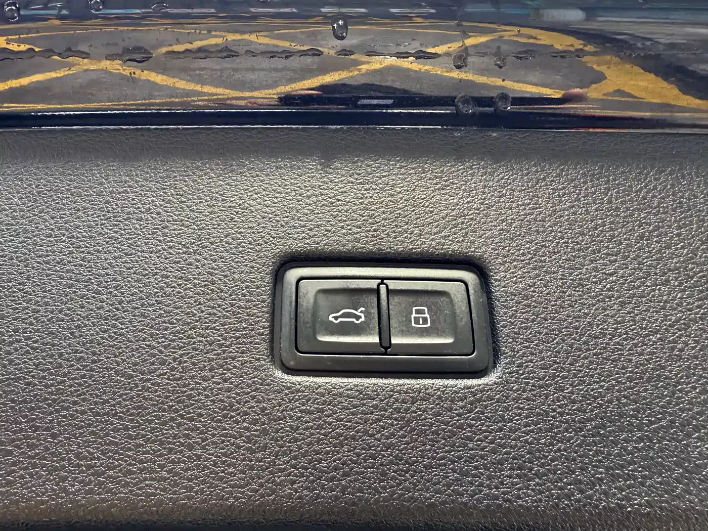 Audi Q8 2021 Model 55 TFSI Premium Dynamic фото 14