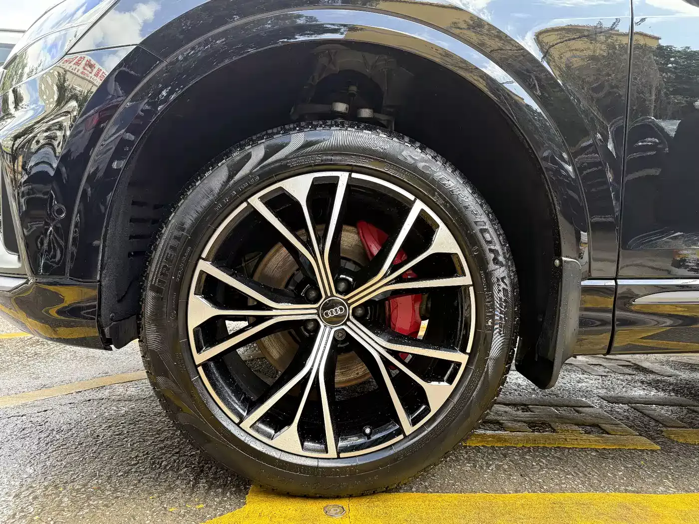 Audi Q8 2021 Model 55 TFSI Premium Dynamic фото 20