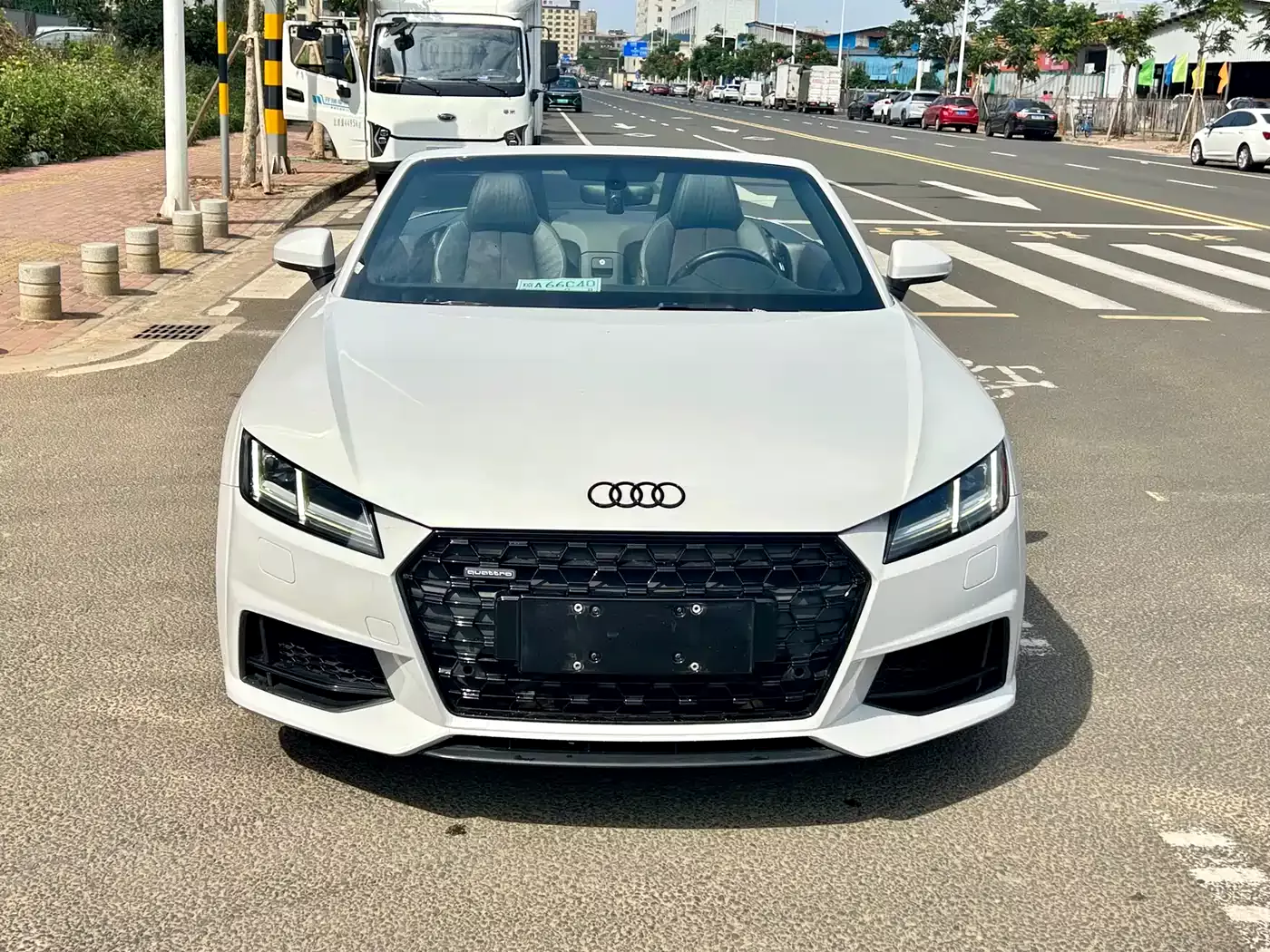 Audi TT 2015 TT Roadster 45 TFSI фото 2