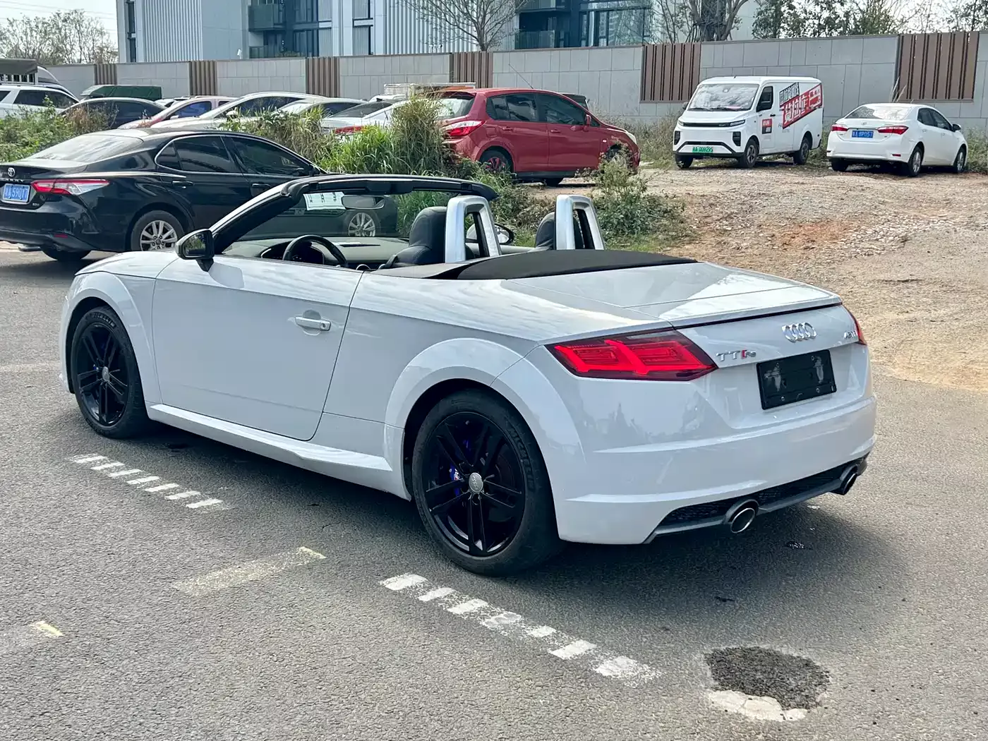 Audi TT 2015 TT Roadster 45 TFSI фото 7