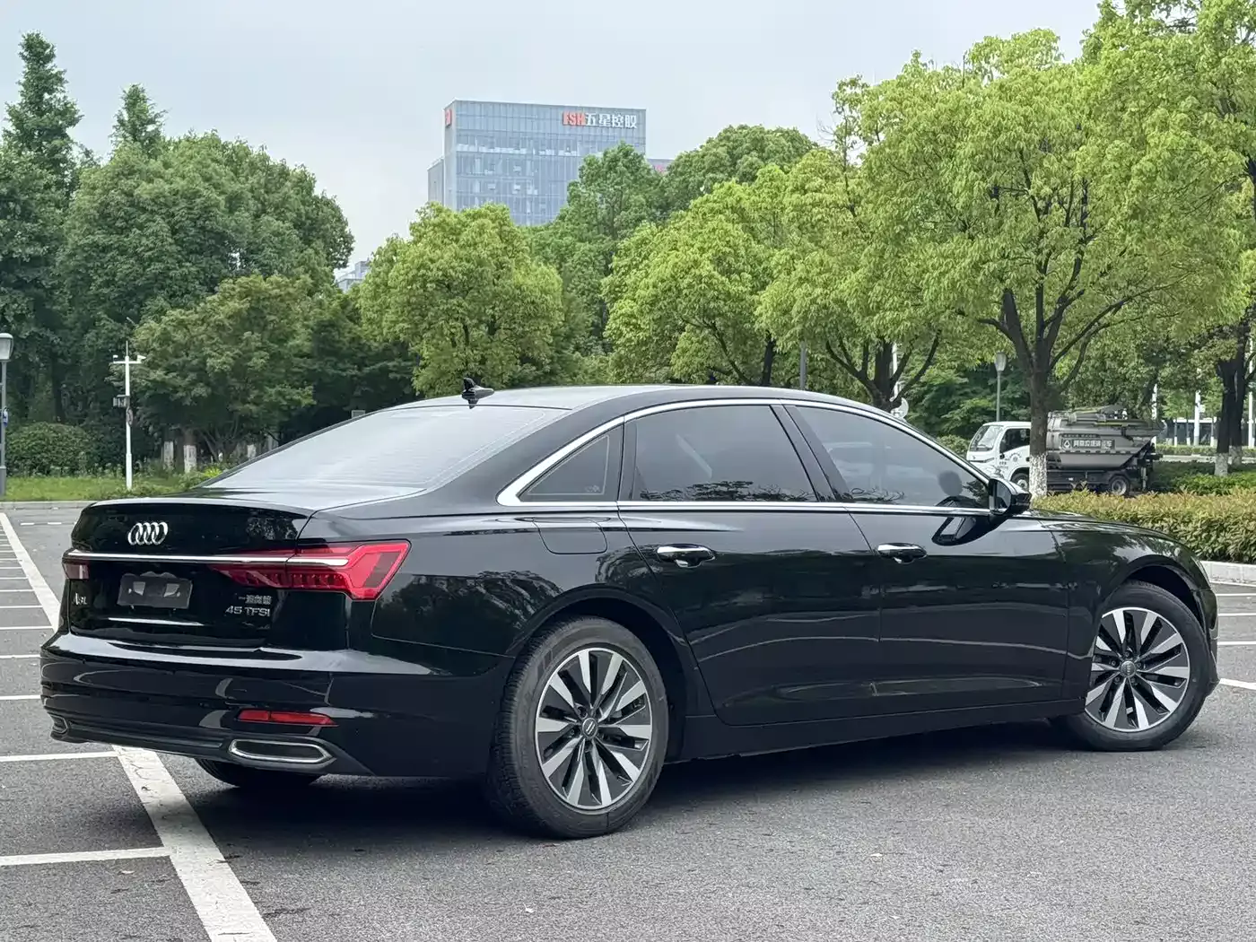 Audi A6L 2019 45 TFSI Premium Elegance фото 3