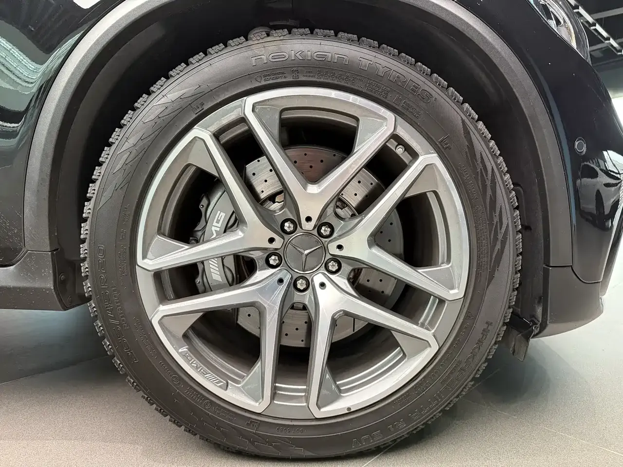Mercedes-Benz GLC AMG 2018 AMG GLC 63 4MATIC+ фото 4