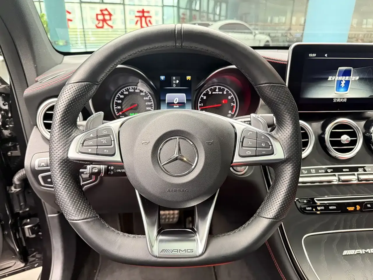 Mercedes-Benz GLC AMG 2018 AMG GLC 63 4MATIC+ фото 11