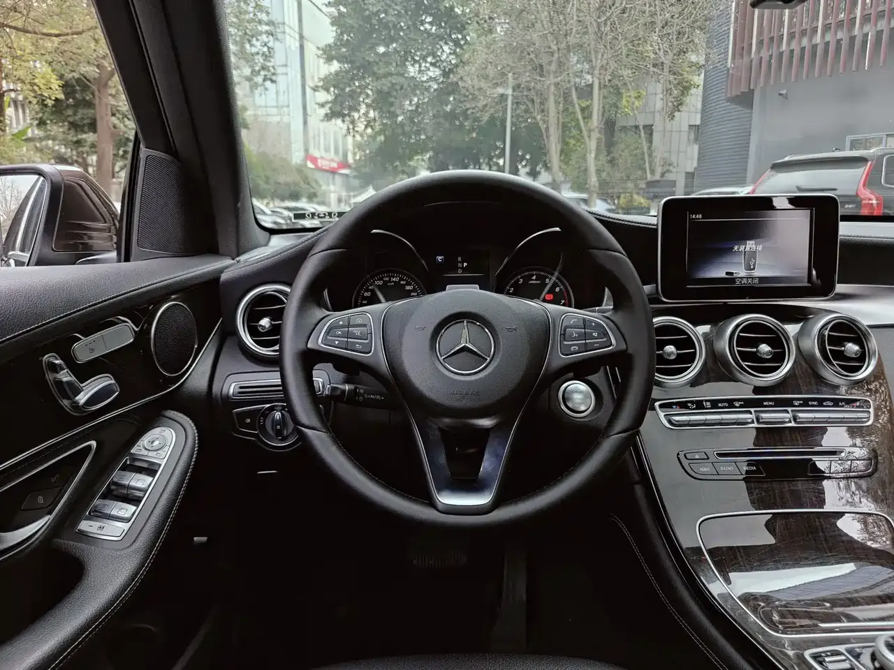 Mercedes-Benz GLC 2017 GLC 260 4MATIC Dynamic фото 13