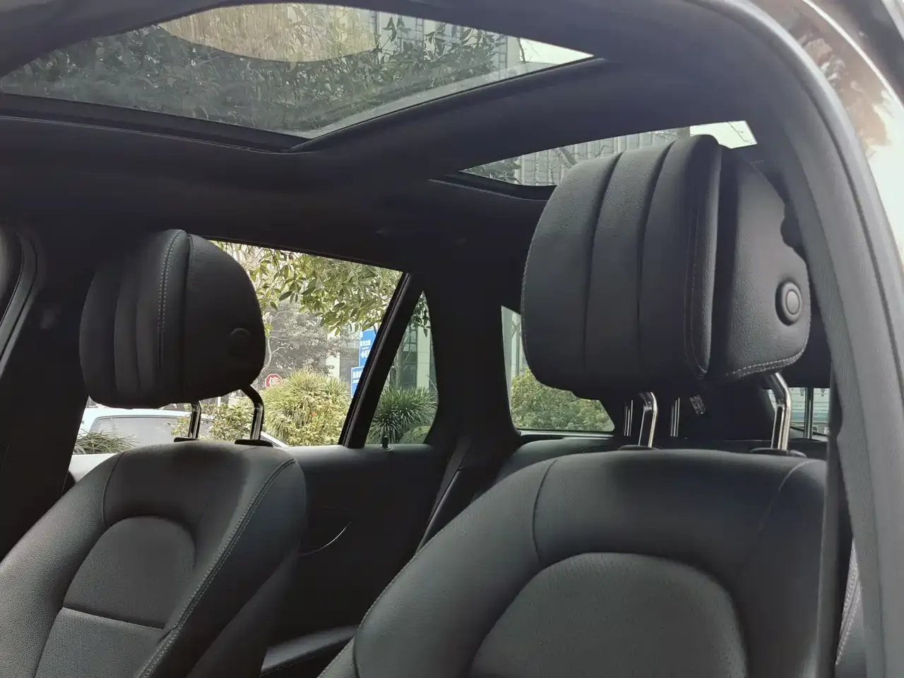 Mercedes-Benz GLC 2017 GLC 260 4MATIC Dynamic фото 20