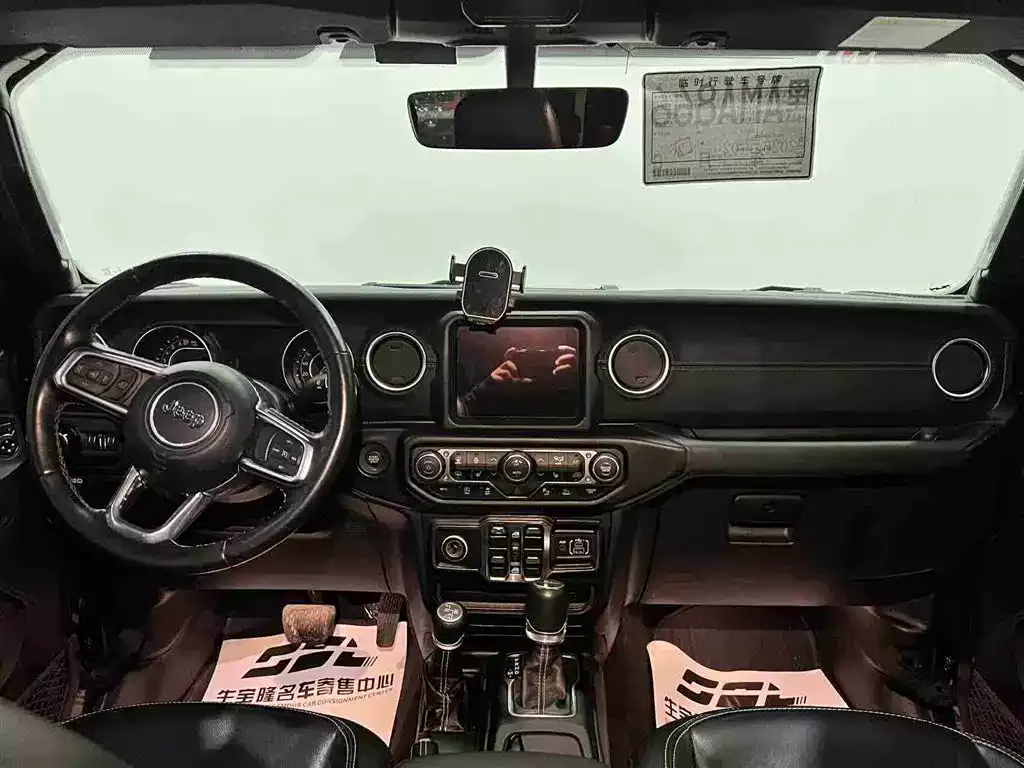 Jeep Gladiator 2023 3.6L Overland фото 7