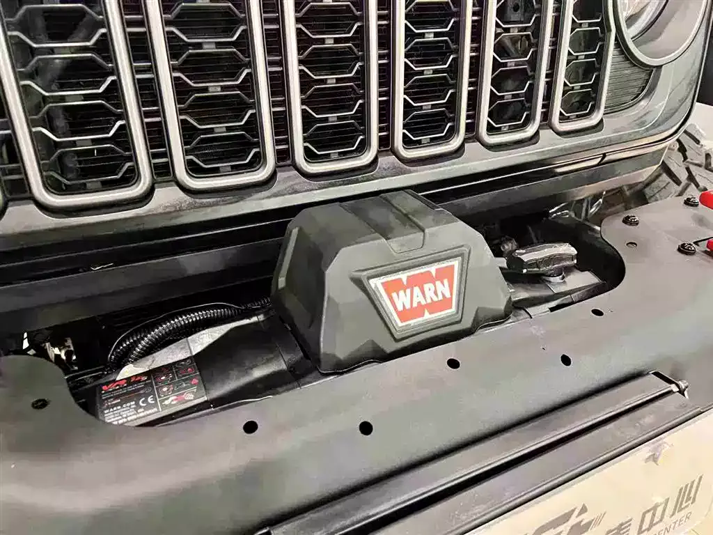 Jeep Gladiator 2023 3.6L Overland фото 18