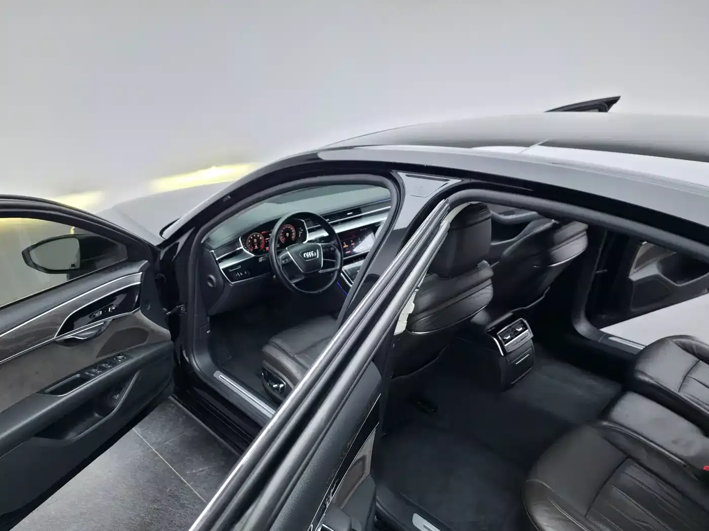 Audi A8 2019 Plus A8L 50 TFSI quattro Comfort фото 18