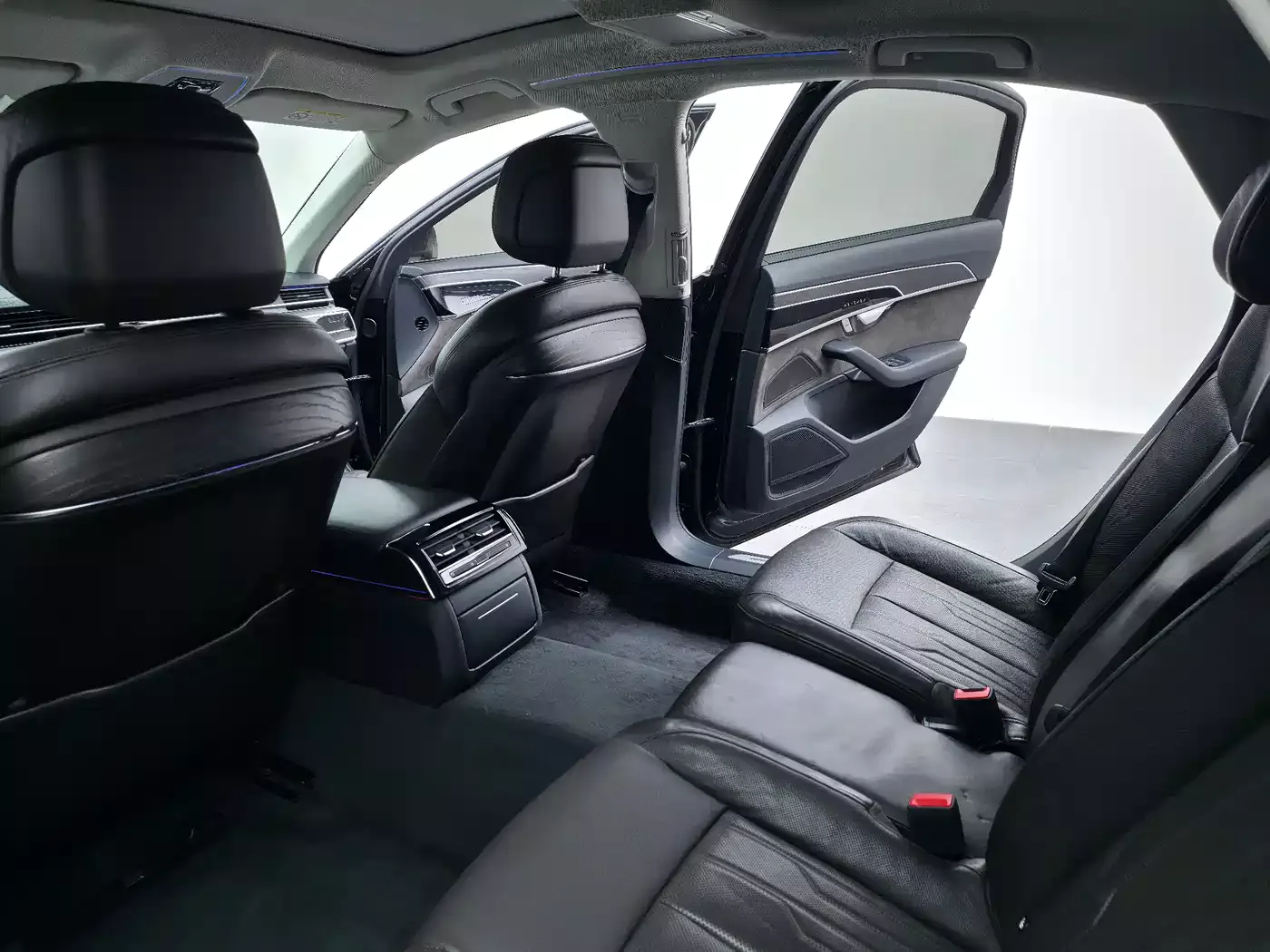 Audi A8 2019 Plus A8L 50 TFSI quattro Comfort фото 19