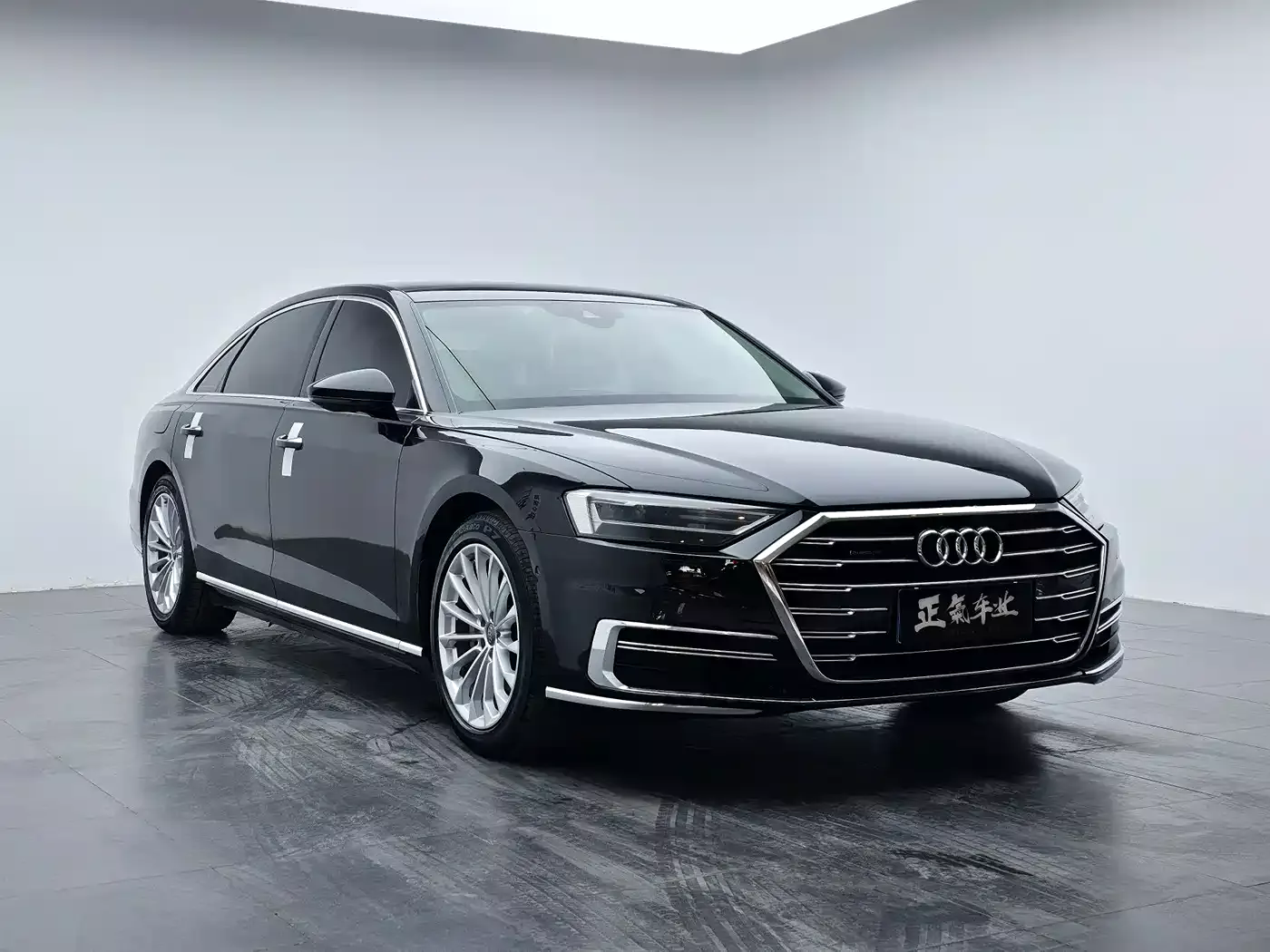 Audi A8 2019 Plus A8L 50 TFSI quattro Comfort фото 31