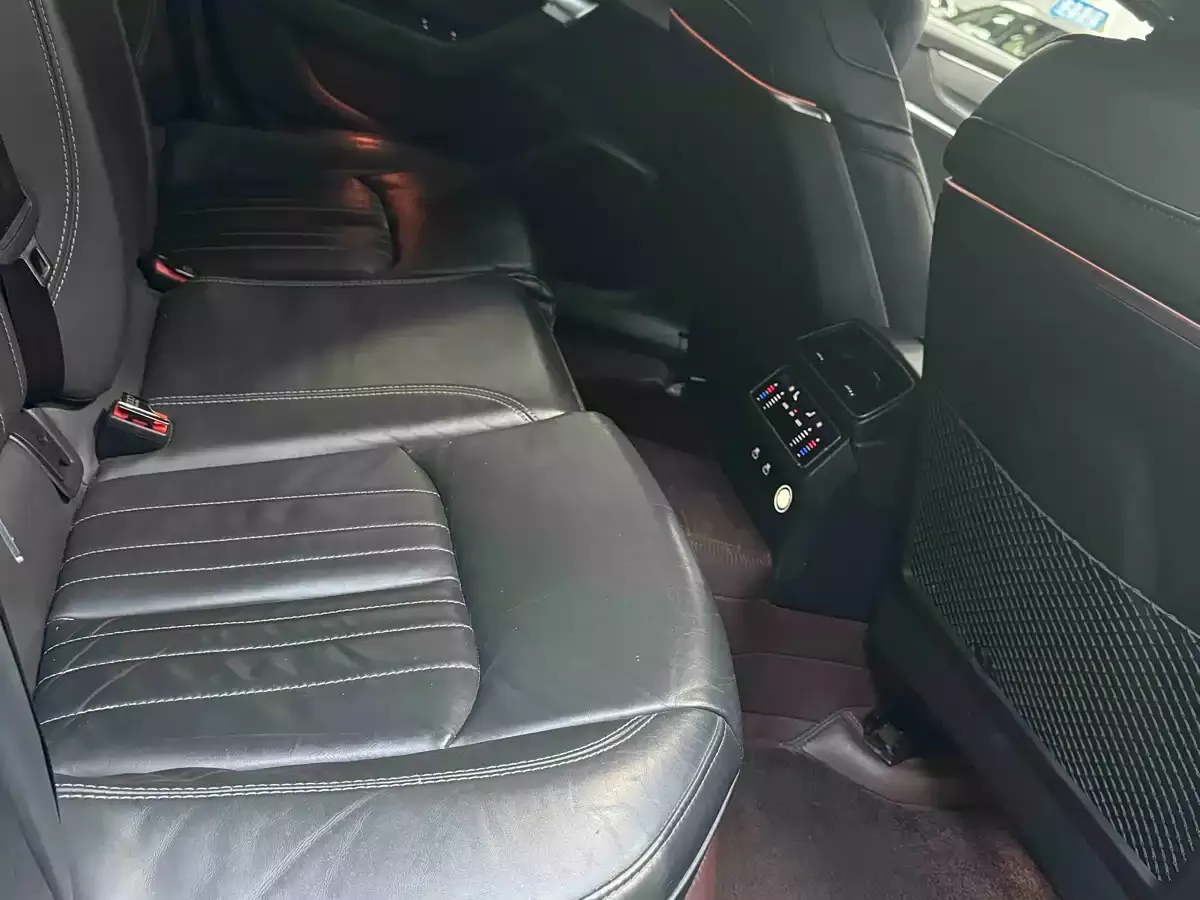 Audi A6L 2022 45 TFSI Premium Dynamic фото 14