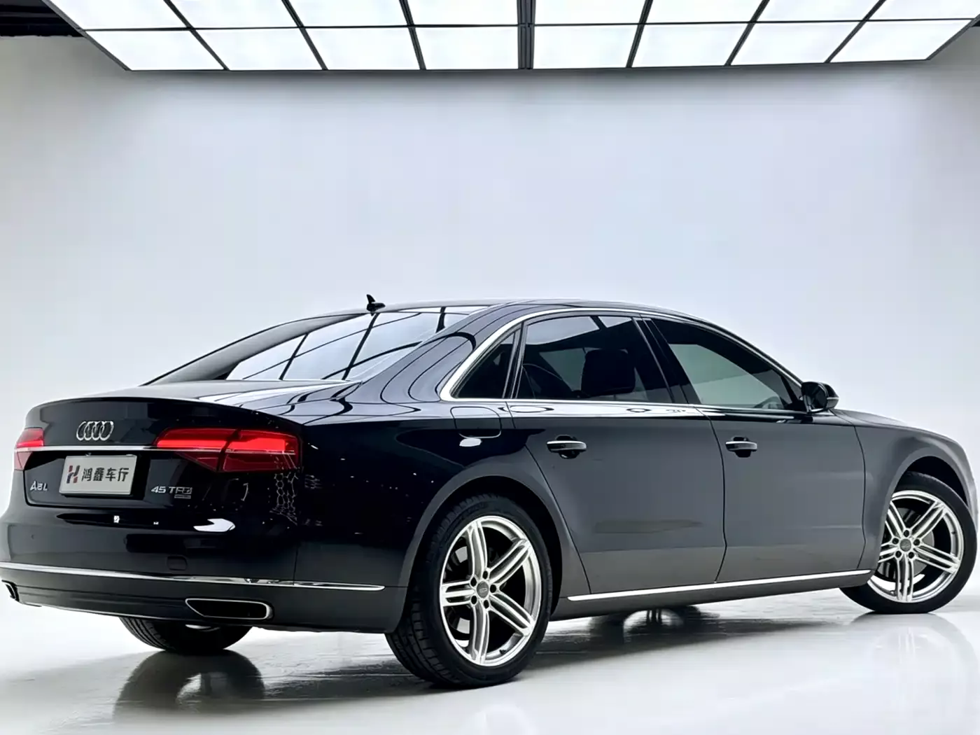 Audi A8 2016 A8L 45 TFSI quattro Comfort фото 4
