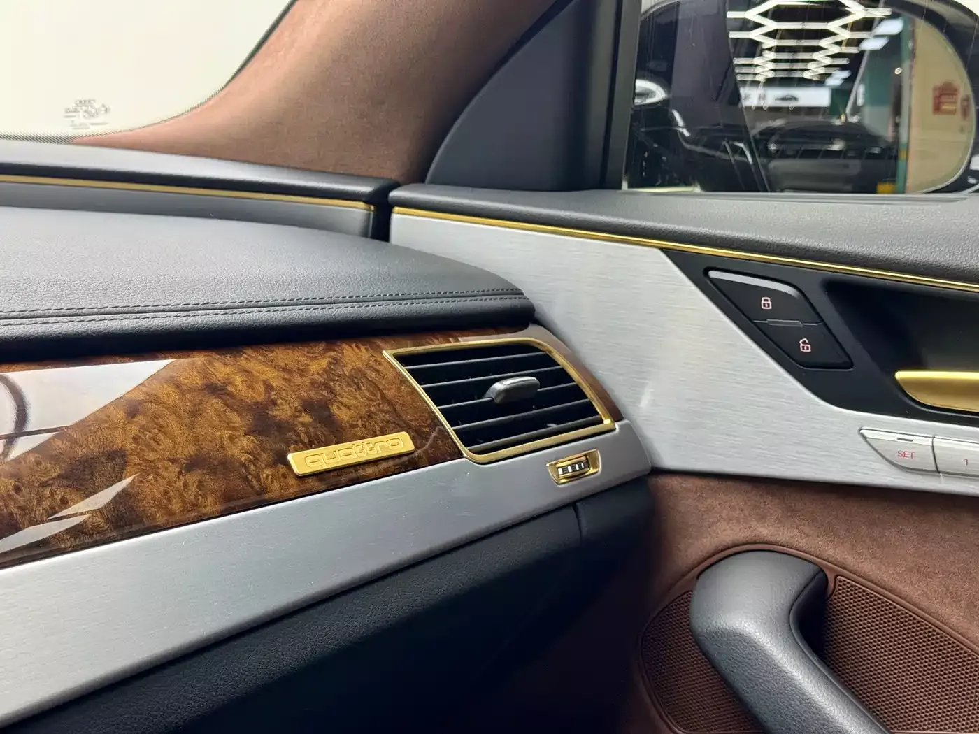 Audi A8 2016 A8L 45 TFSI quattro Comfort фото 8