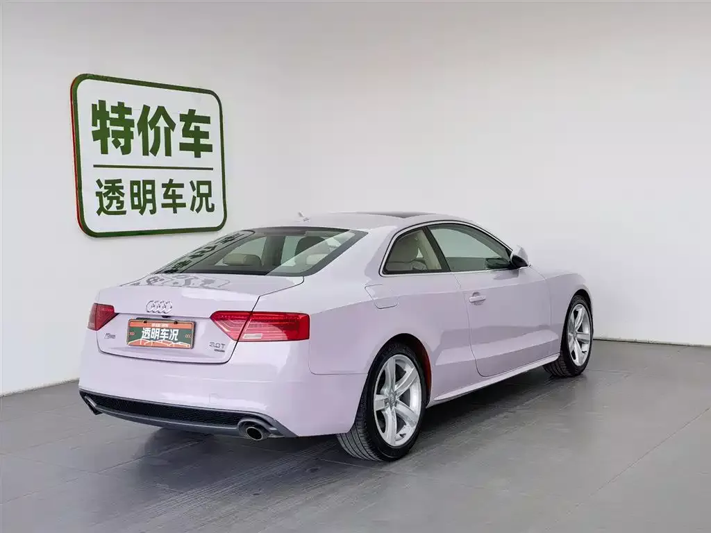 Audi A5 (Import) 2012 3.0TFSI Coupe quattro фото 2