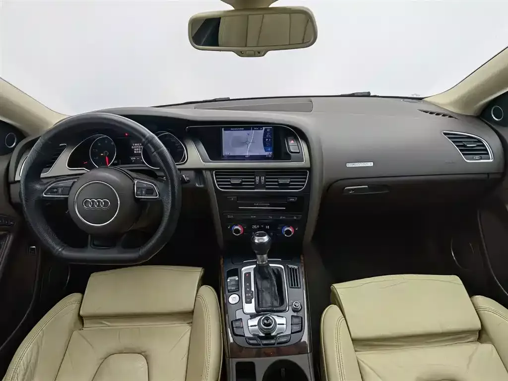 Audi A5 (Import) 2012 3.0TFSI Coupe quattro фото 5
