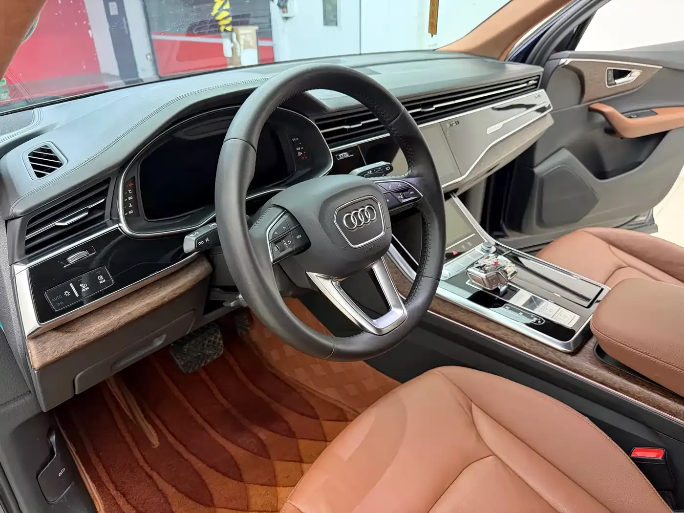 Audi Q7 2020 45 TFSI quattro S line Sport Limited Edition фото 9